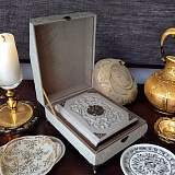 Книга подарочная «Кто мы? О земле, земном отечестве и государстве» в коже